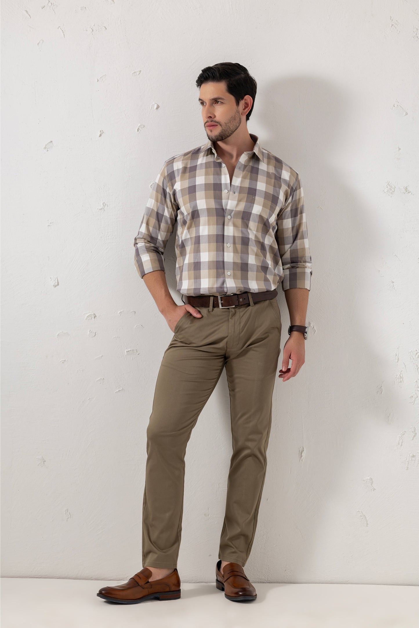 Giza Cotton Twill Check Shirt. BE SHARP by Urban Thing.