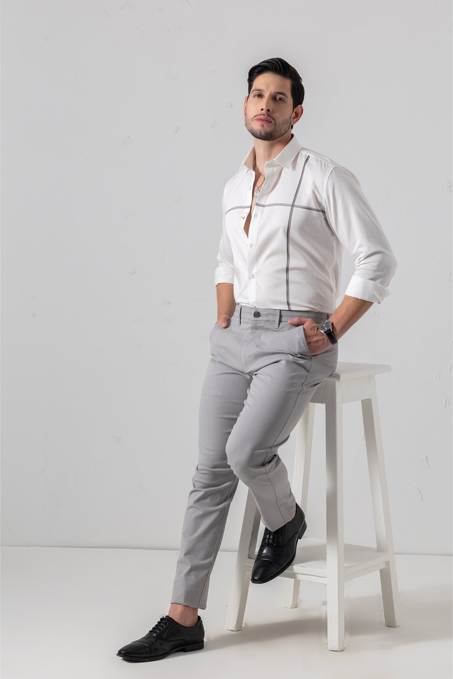 Piped Innovation White Shirt – Flat Weave Cotton. Vyne by Urban Thing.
