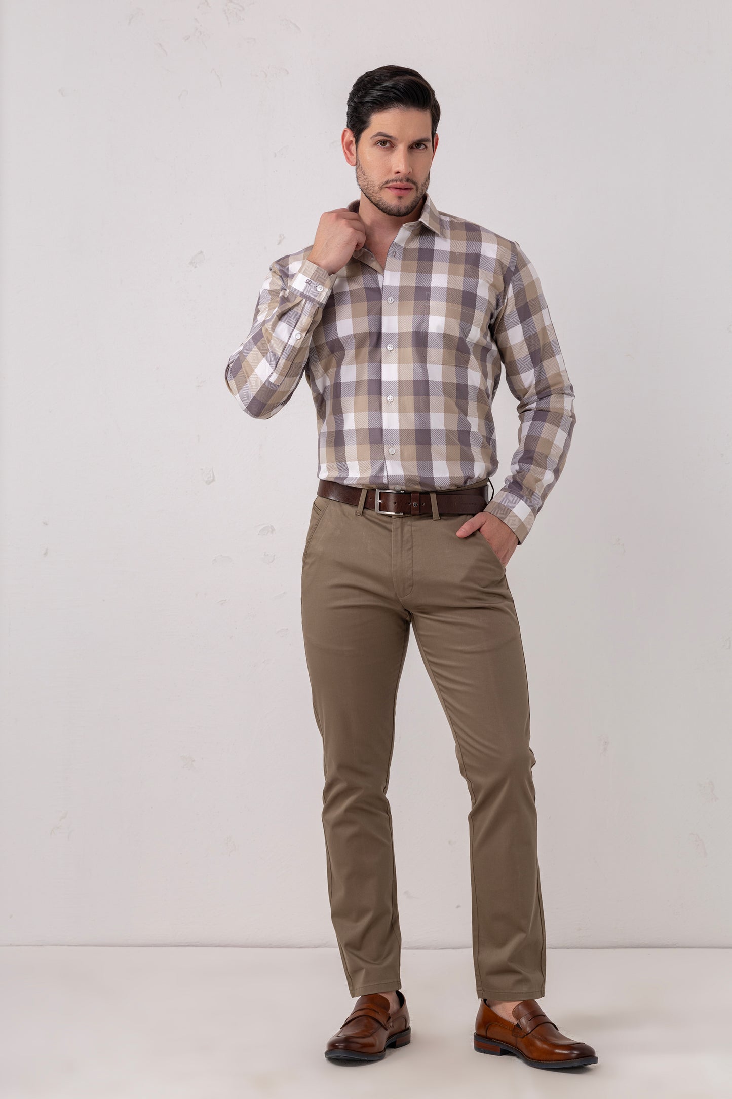 Giza Cotton Twill Check Shirt. BE SHARP by Urban Thing.