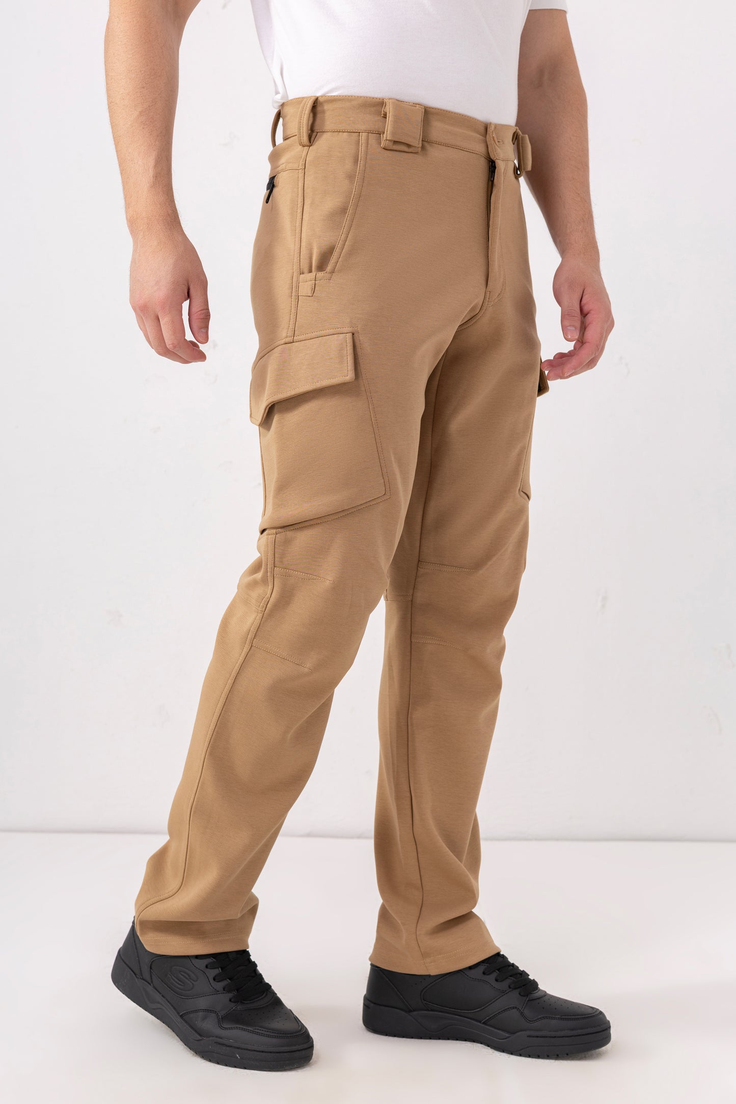 Tactical Streetwear – Brown Stretch Cargo Pants for Men