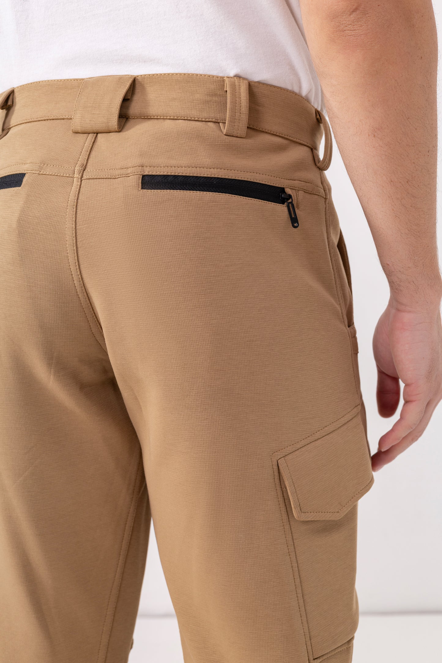 Tactical Streetwear – Brown Stretch Cargo Pants for Men