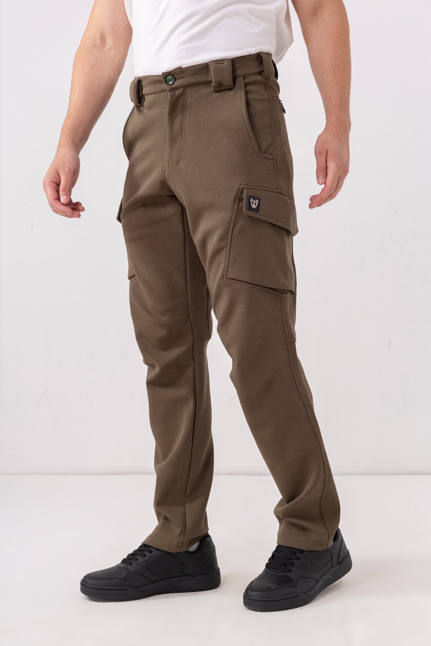 Tactical Excellence – Stretch Khaki Cargo Pants for Men