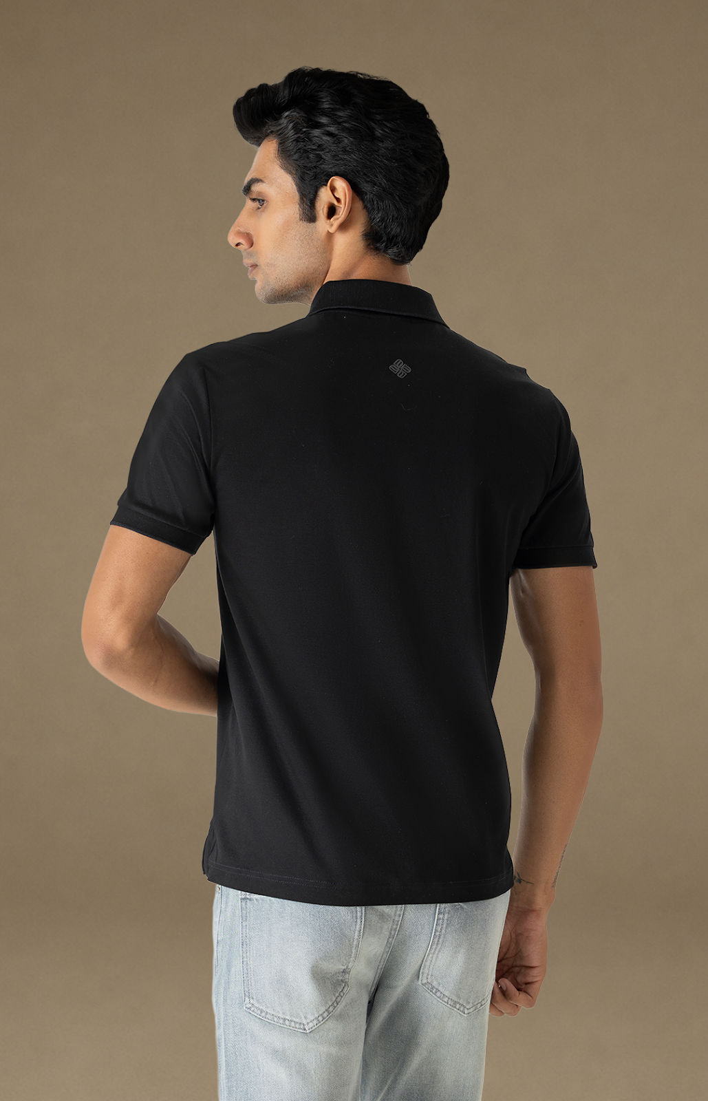Noir Zip Polo