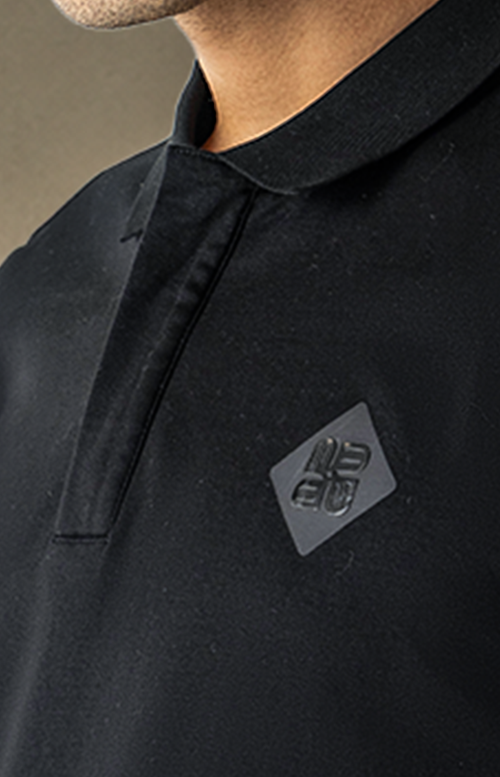 Noir Gel Polo