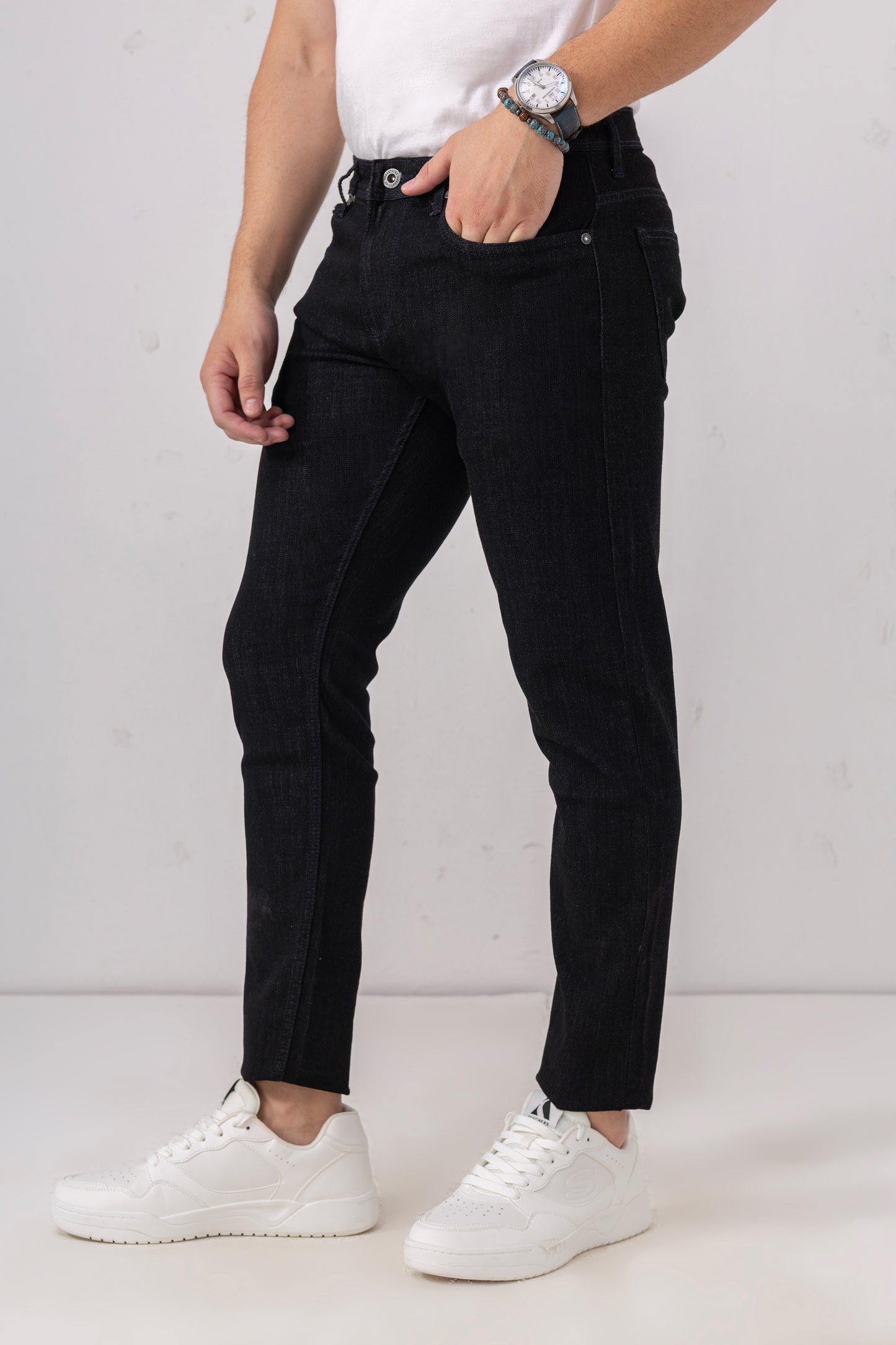 Midnight Armor – Jet Black Slim Fit Jeans for Men