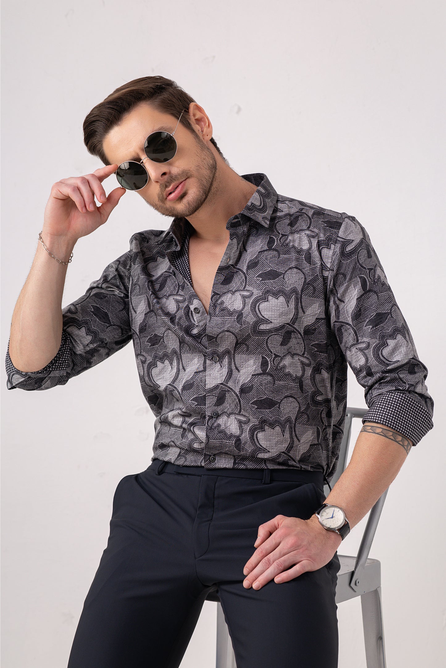 Grey Floral Jacquard Party Shirt – 100% Cotton. Vyne by Urban Thing.