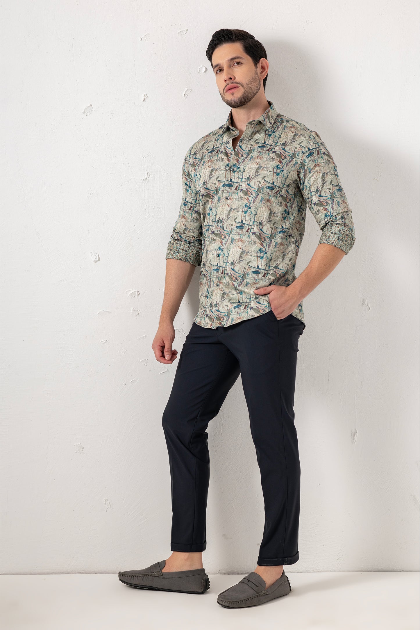 Botanical Elegance 100% Cotton Shirt. Vyne by Urban Thing.