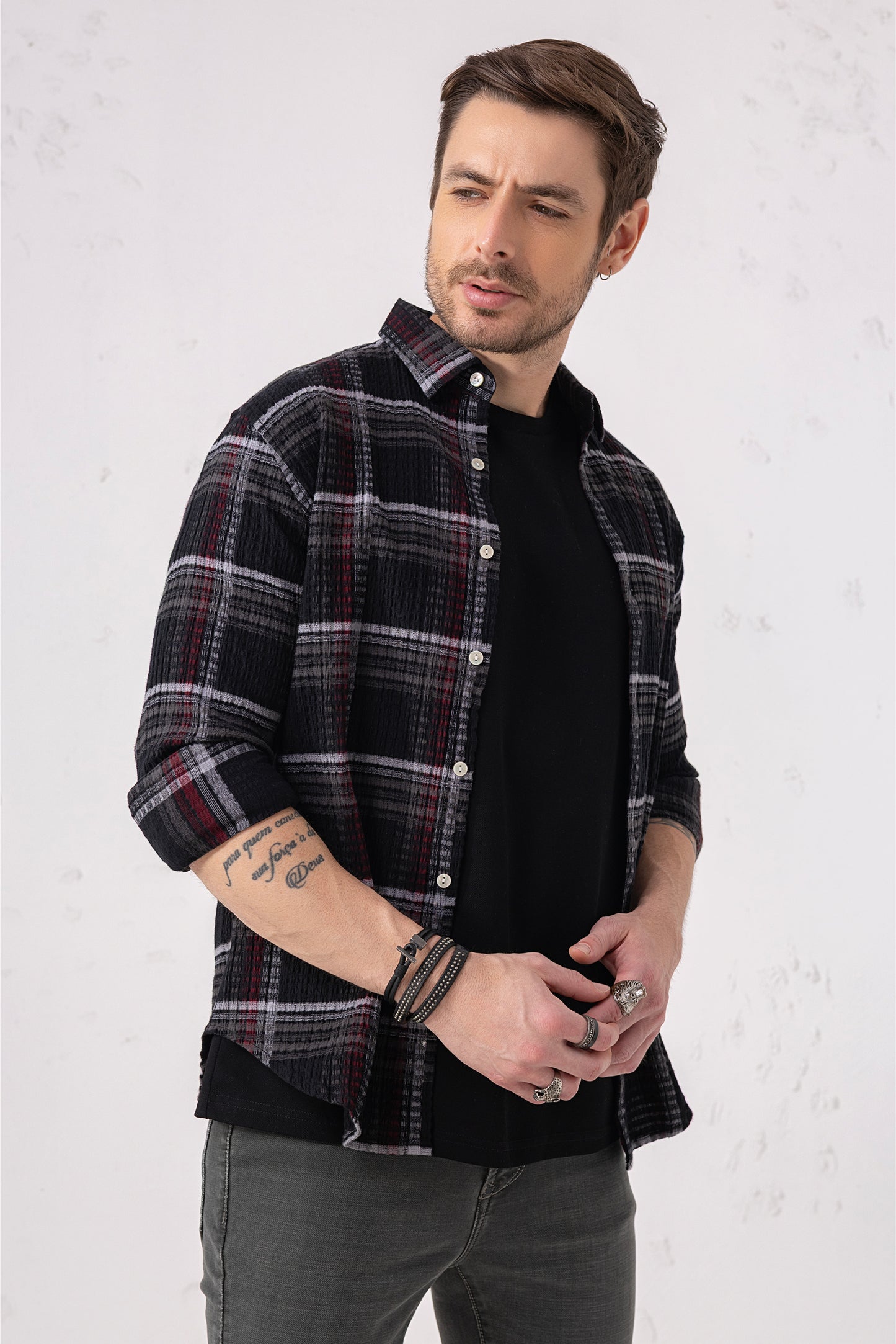 Black & Red Checked Casual Shirt – Cotton Blend Comfort