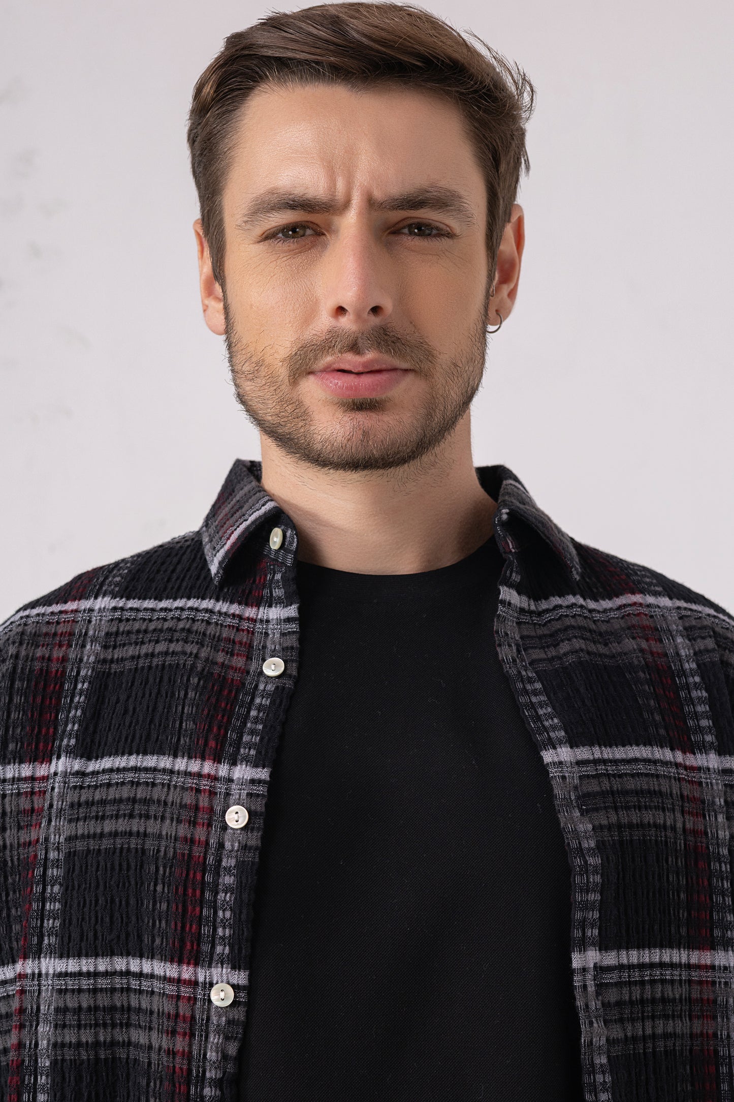 Black & Red Checked Casual Shirt – Cotton Blend Comfort
