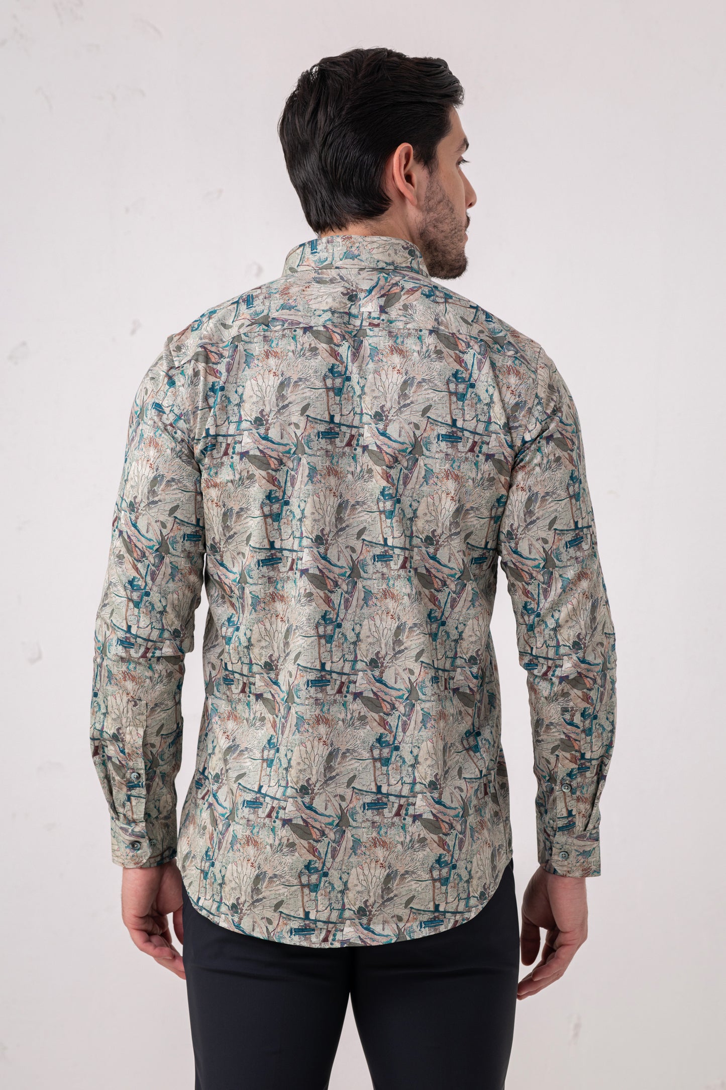 Botanical Elegance 100% Cotton Shirt. Vyne by Urban Thing.