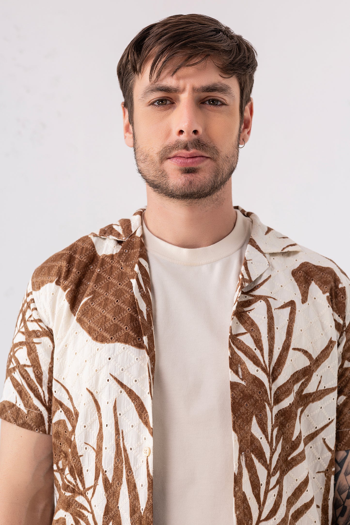 Men's Cotton Eyelet Leaf Print Shirt – Brown & White